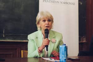 , «Comment peut-on se dire féministe et soutenir la réforme des retraites» : à la Sorbonne, la ministre Isabelle Lonvis-Rome face à une étudiante