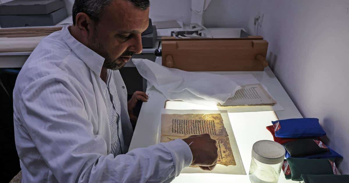 , À Jérusalem, restaurer des manuscrits pour faire connaître l&rsquo;histoire palestinienne