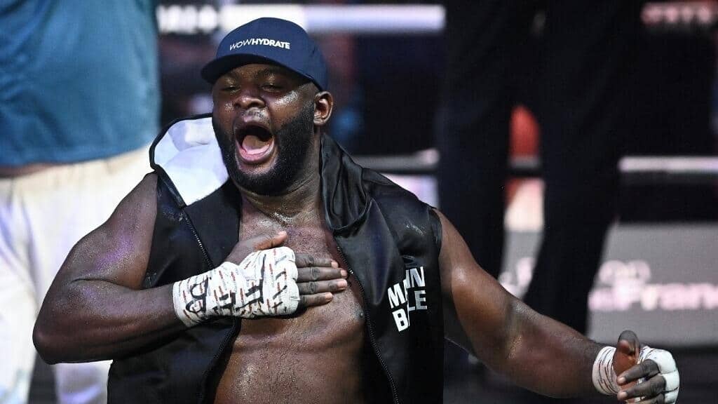 , Informations france: le Congolais Martin Bakole nouveau numéro un mondial des poids lourds WBA